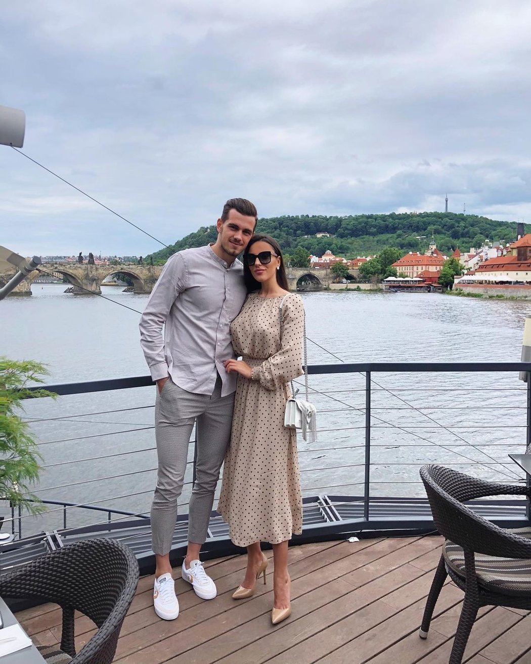 Ukrajinský fotbalista Taras Kačaraba má nádhernou manželku Boženu