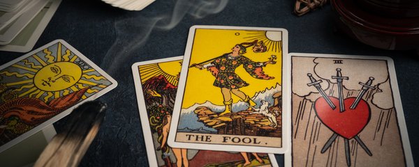 7 nejhorších tarotových karet, které děsí kartářky. Tyhle si rozhodně nechcete vytáhnout!