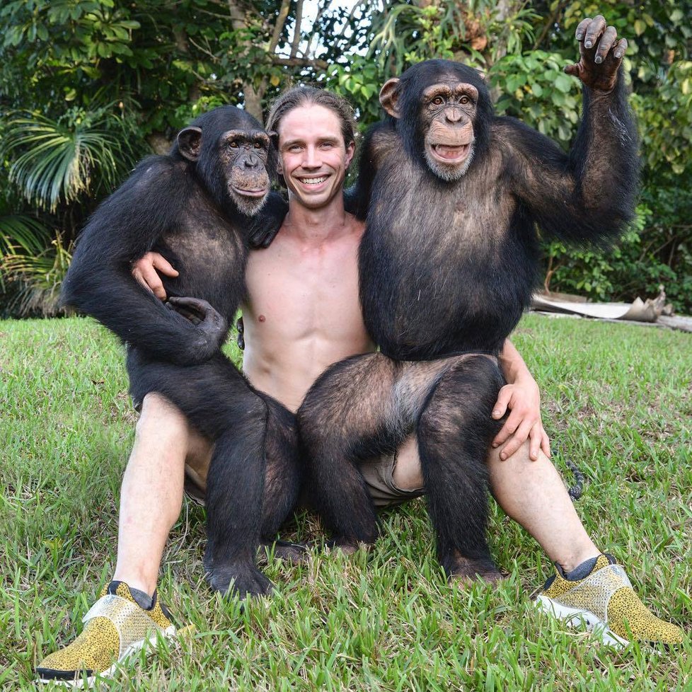 Mezi Kodyho velké přátele patří i tyto opice.