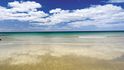 V případě tasmánského pobřeží je možno říct: Nekonečné pláže, kam se podíváš (zde severní pobřeží)