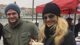Celebrity na síti: Taťána si s Ondřejem pochutnala na vývaru a Marta Jandová jako Meat Loaf