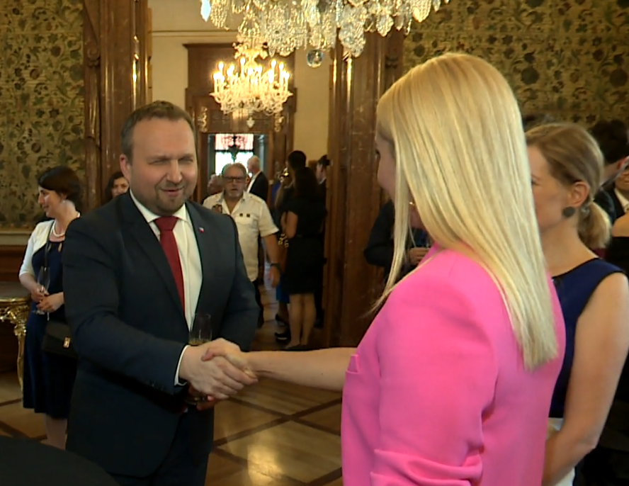 Taťána se v Senátu setkala také s ministrem Marianem Jurečkou.