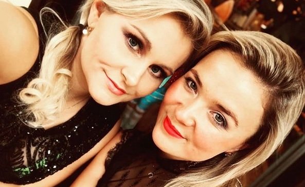 Monika Oborná s Taťánou Malou