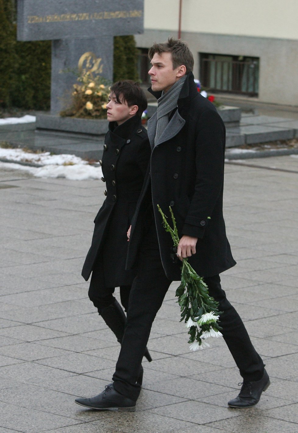 Herecké sbohem. Tatiana Vilhelmová a její milý Vojta Dyk.