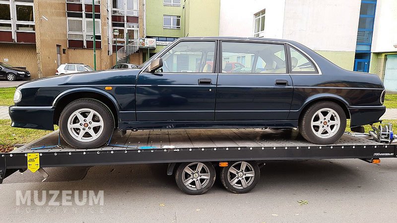 Tatra 700-2