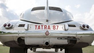 Designový skvost Tatra 87 slaví osmdesát let