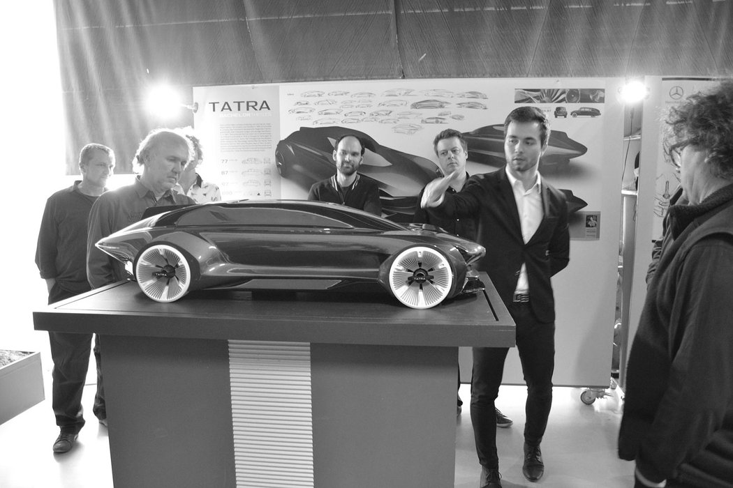 Tatra 7X