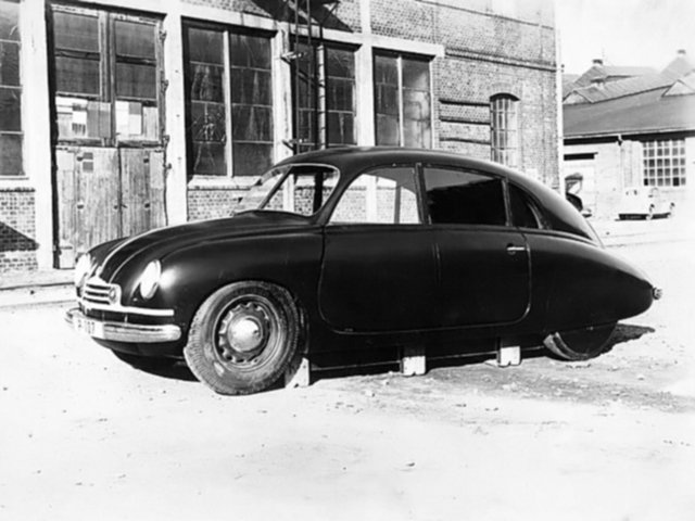 Tatra T600 Tatraplan