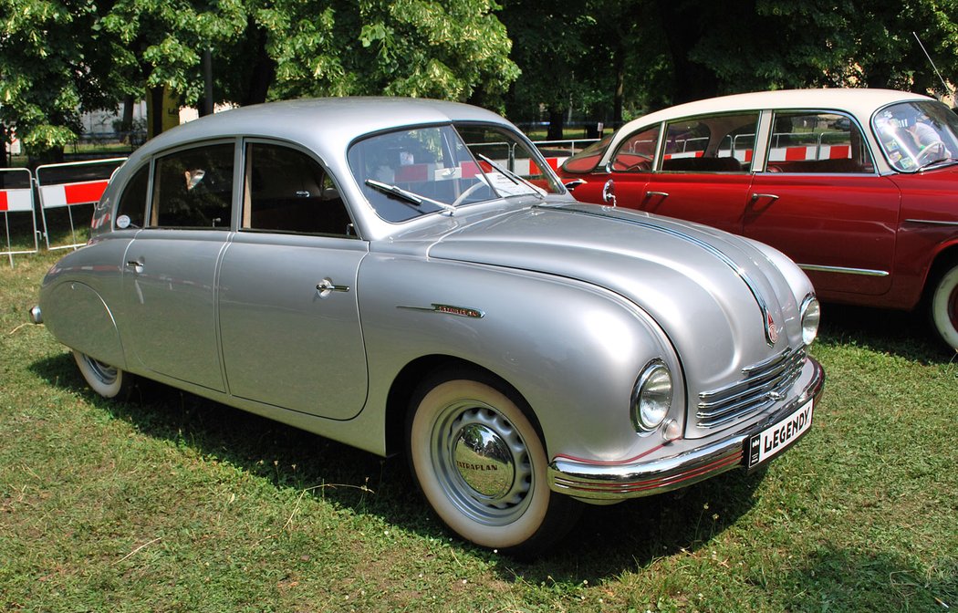 Tatra T600 Tatraplan