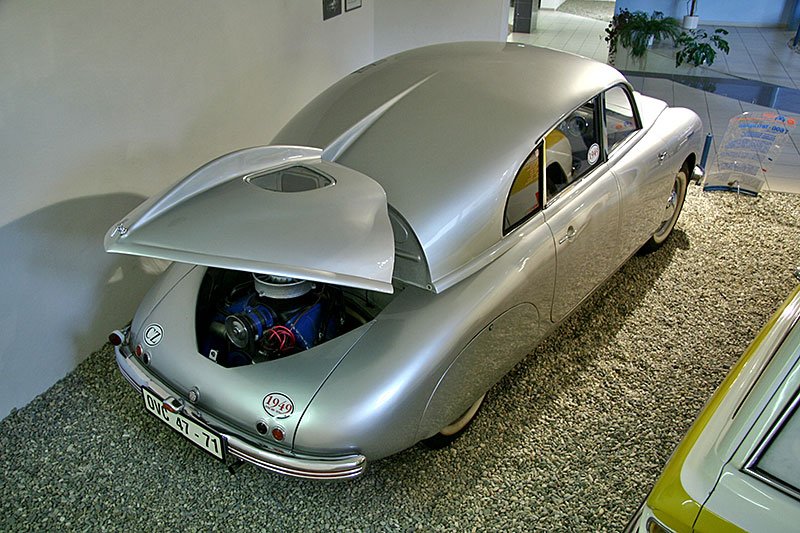 Tatra T600 Tatraplan