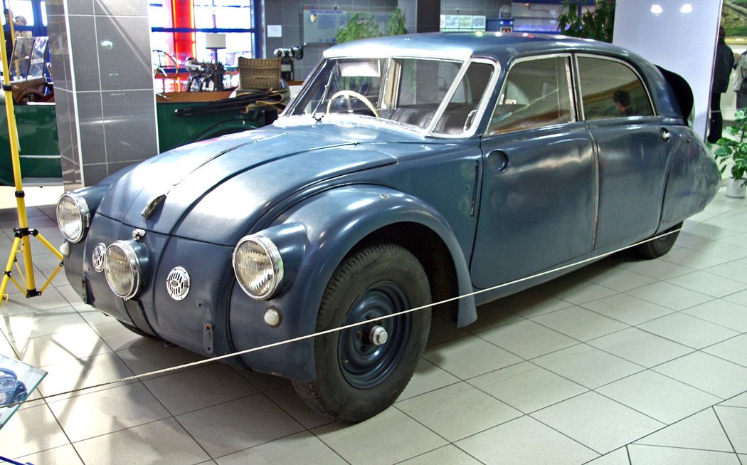 Tatra 603