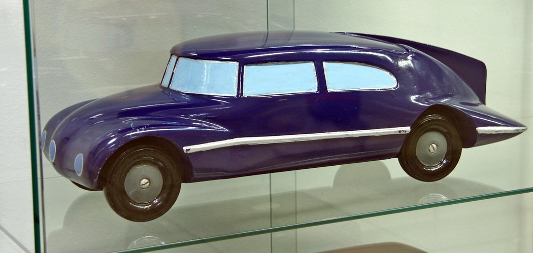 Tatra 603