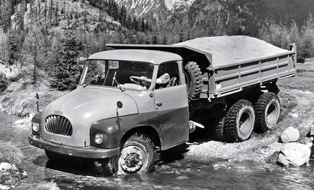 Tatra 138 (1958)