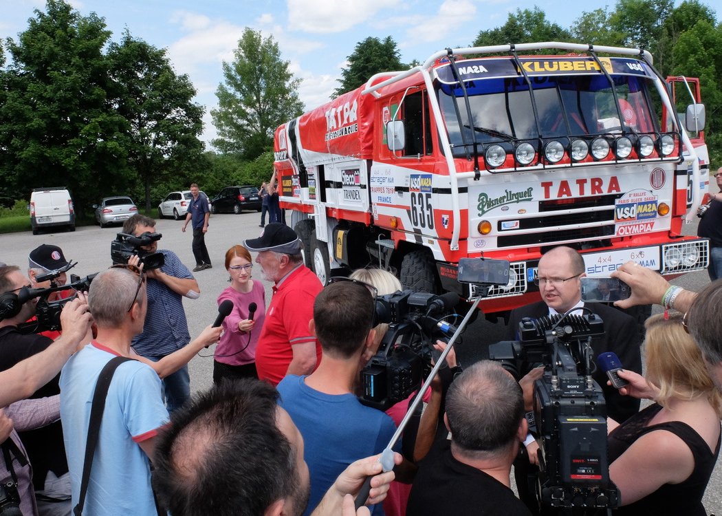 Tatra T815 6x6 VE „Ostrý II“ z rallye Paříž-Alžír-Dakar 1986