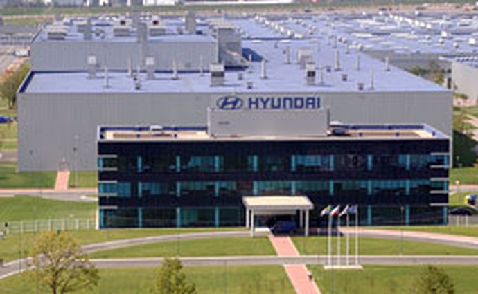 Nošovický Hyundai měl loni ztrátu téměř 2 miliardy Kč, letos už je v zisku