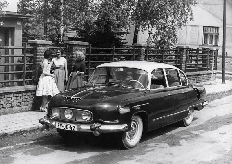 Tatra 603