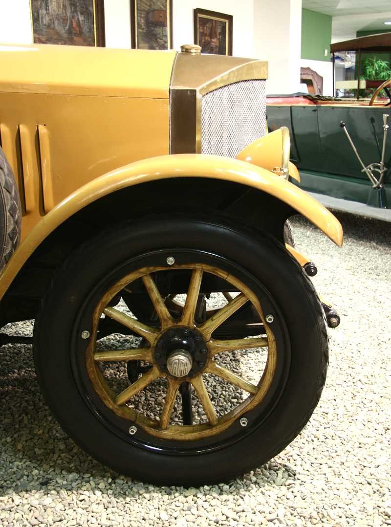 Tatra 10