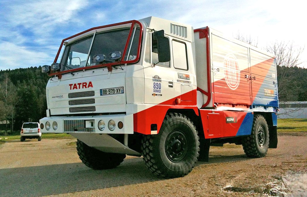 Tatra 815