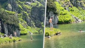 Turisté se koupali v plese navzdory zákazu.