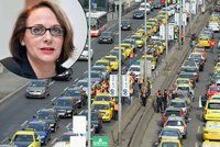 Blokování Prahy vám nepomůže, spíš naopak, vzkazuje primátorka taxikářům. Stávkovat budou už ve čtvrtek