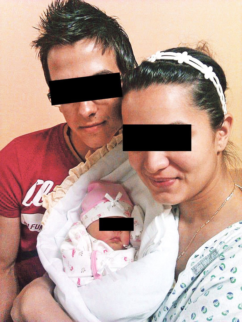 Taxikář Daniel C. zastavil vrahovi v pražské Ječné ulici. Zde je s rodinou.