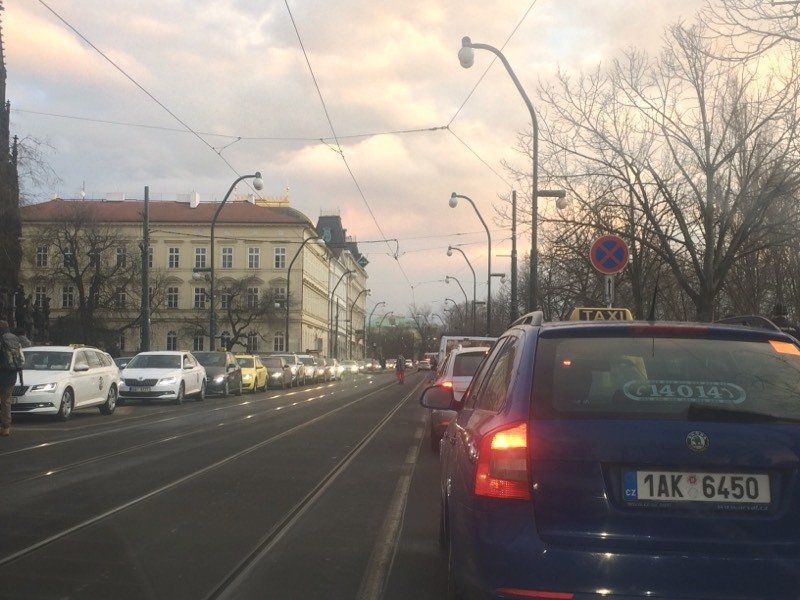 12. února stávka taxikářů ochromila dopravu v centru Prahy.