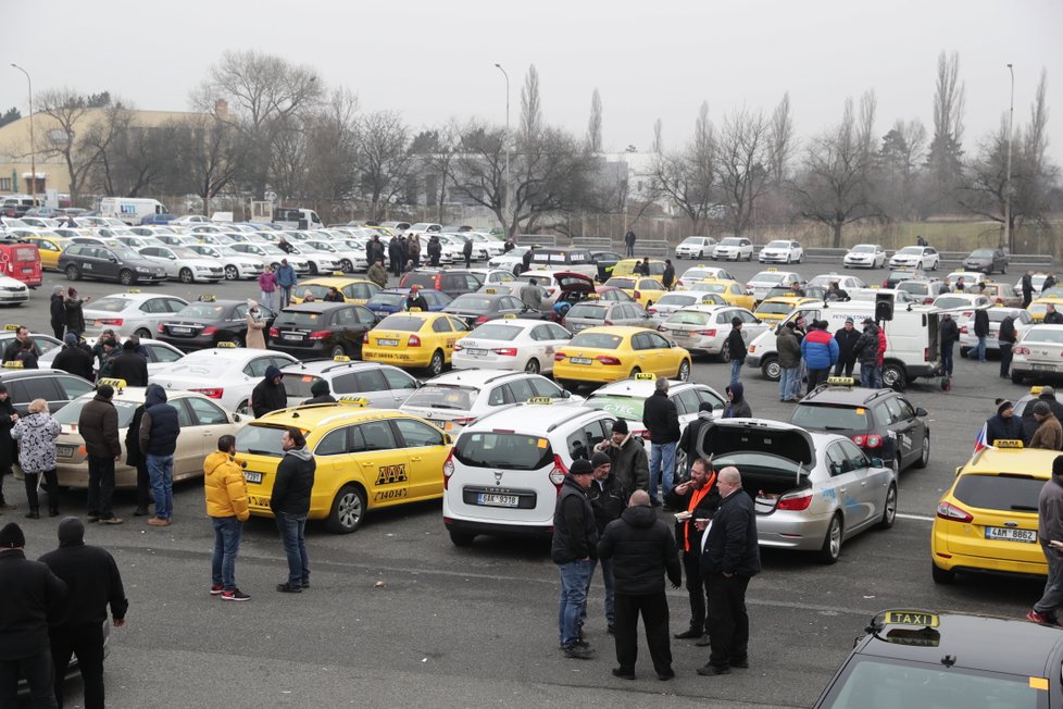 Na Strahově se taxikáři sešli i v pátek 9. února.