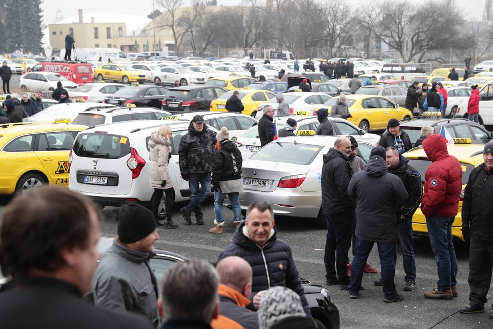 Na Strahově se taxikáři sešli i v pátek 9. února.