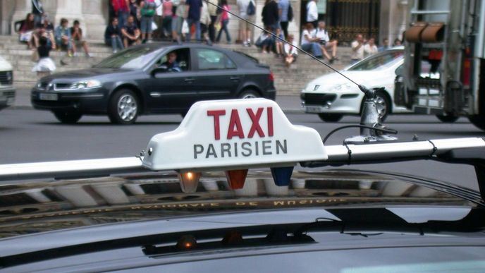 Taxi v Paříži