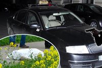 Zvrat v případu zabijáka taxikářů: Nabíral po vraždě ve voze oběti zakázníky?