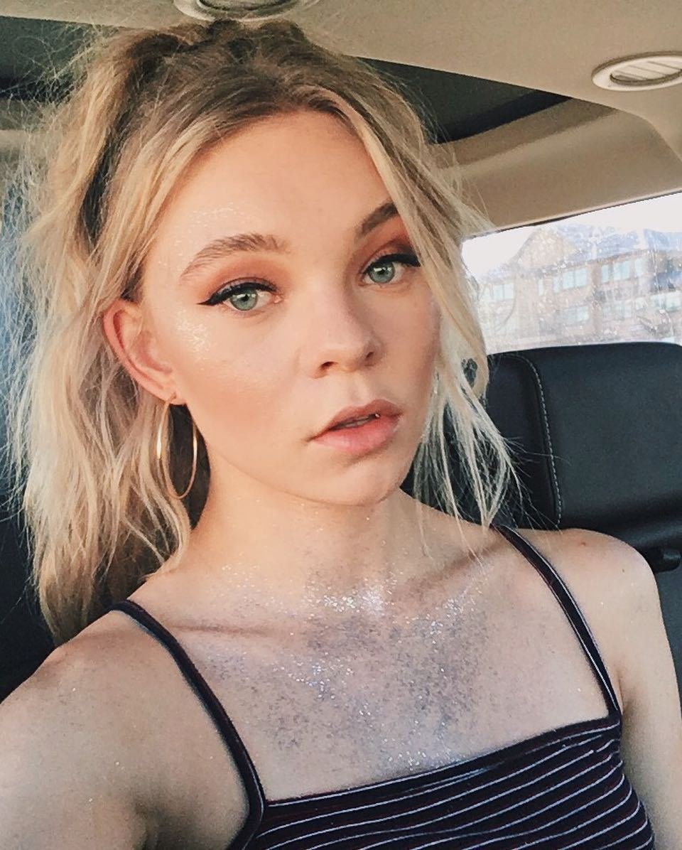 Herečka Taylor Hickson