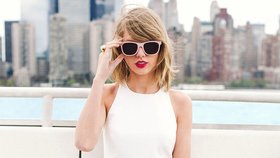 Taylor Swift žene mladé k volbám. „Šokuje a děsí,“ pustila se hvězda do republikánky
