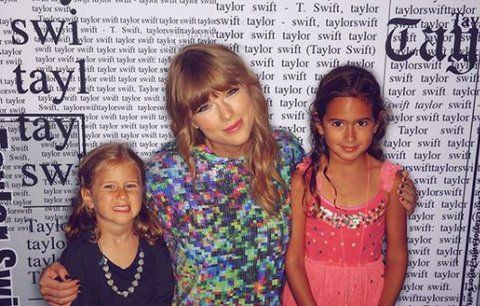Celebrity na síti: Veselo bylo v Legolandu i na koncertě Taylor Swift