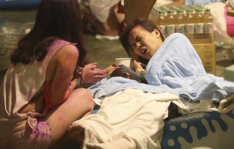 Výbuch v aquaparku v Tchaj-pej: Vznítil se barvicí prášek