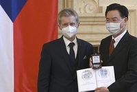 Tchajwanská návštěva v Česku: Ministr zahraničí Wu ocenil Havla, Kuberu i Vystrčila, sešel se s Hřibem