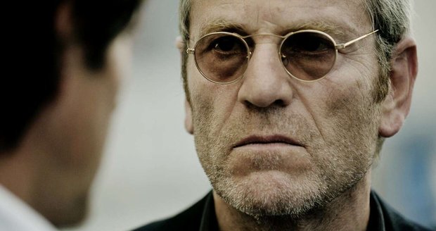 Zemřel Tchéky Karyo (†72)! Hvězdu Brutální Nikity, Nezvěstných i Bonda zabila rakovina