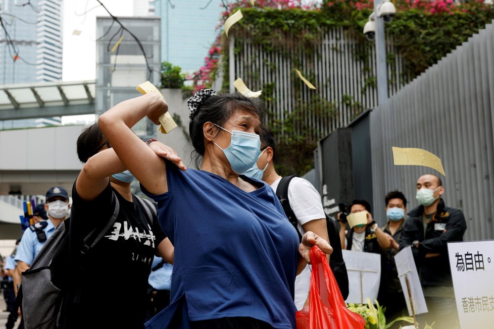 Duben 2021: hongkongští aktivisté v předstihu před výročím oplakávají oběti masakru z roku 1989.