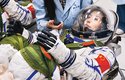 Skutečná astronautka po návratu ze stanice Tchien-kung-1