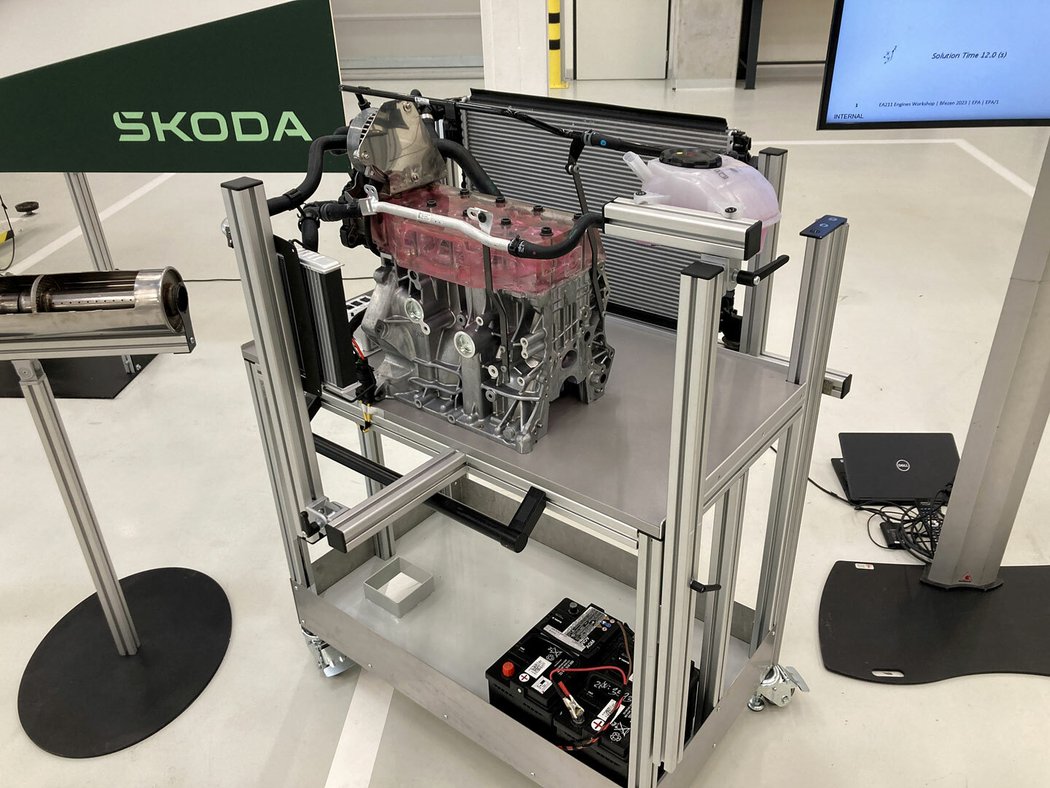 Technický workshop Škoda k vývoji rodiny motorů EA211 