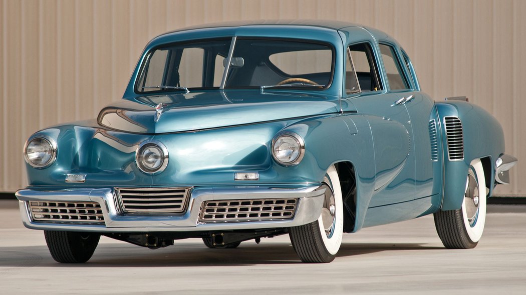 Prvním sériovým autem s kotoučovými brzdami je Tucker Torpedo (1948)