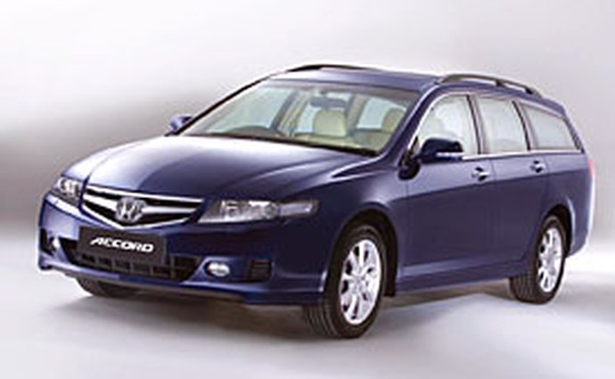 Honda odhalí ve Frankfurtu nový Accord Tourer