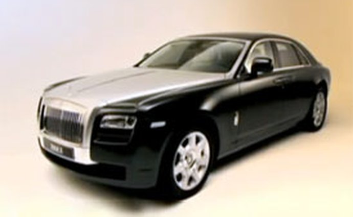 Video: Rolls-Royce 200EX – Prohlídka exteriéru i interiéru