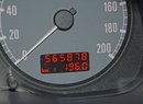 V tuto chvílí má statečná Octavia 1.6 přestavěná na LPG najeto už 570 000 km a díky vzorné péči majitele je celkově stále ve slušné kondici. Klepání volných pístů bohužel tekutá generálka nevyřešila