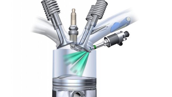 Vstřikování benzinu včera a dnes: Přímý, nebo nepřímý vstřik? A co třeba oba?
