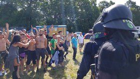 Nelegální technoparty na Nymbursku