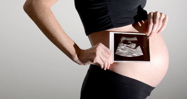 Těhotenství není jen samé odříkání, jak se vám může zdát.