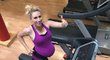 Amaterská běžkyně Anna Štumpf běhá venku i ve fitness na pásu