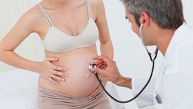 Očkování na začátku těhotenství? Prý je to bezpečné...