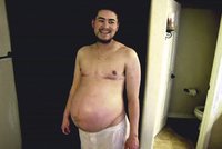 Těhotný muž Thomas Beatie čeká 3. dítě!