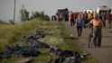 Těla obětí letecké katastrofy malajsijského boeingu na východě Ukrajiny